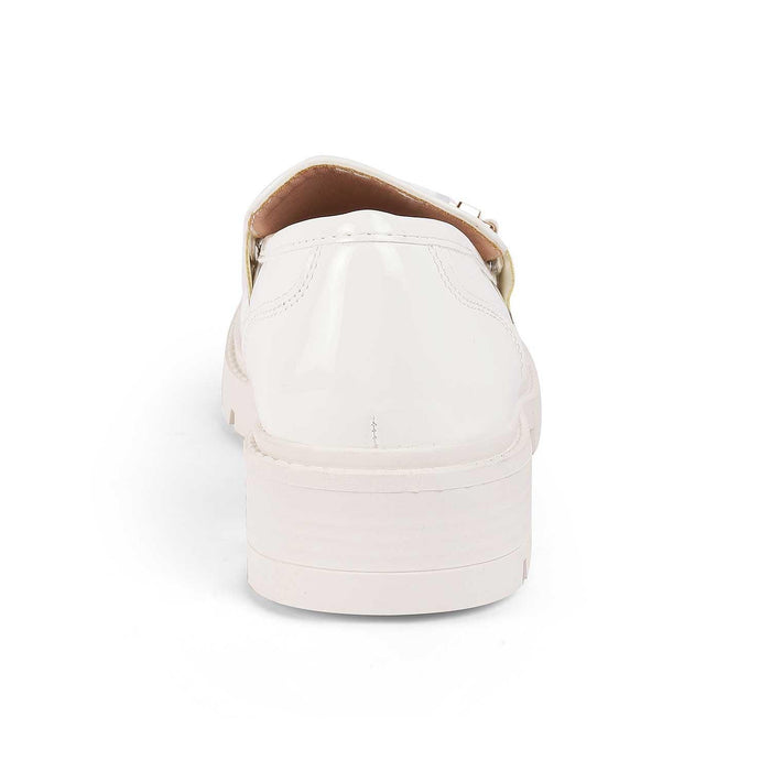 Gstaad White Women's Round Shape Loafers Tresmode