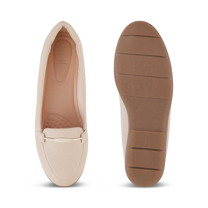 Rujer Beige Women's Comfortable and Stylish Loafers Tresmode