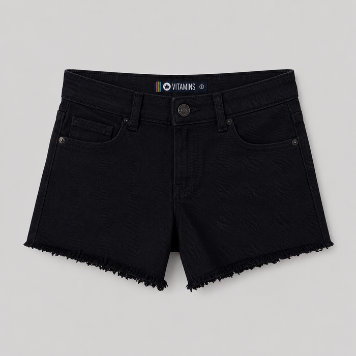 VITAMINS BASIC BLACK REGULAR FIT SHORTS