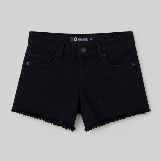 VITAMINS BASIC BLACK REGULAR FIT SHORTS
