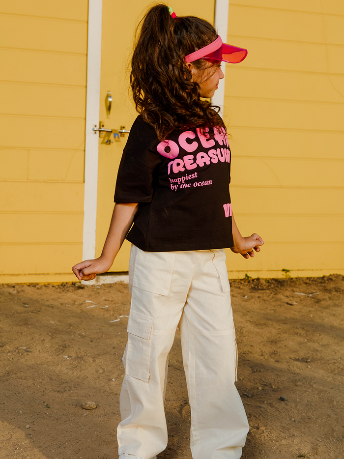 VITAMINS BOXY FIT T-SHIRT WITH OCEAN TREASURES GRAPHIC