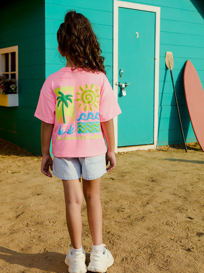 VITAMINS BOXY FIT T-SHIRT WITH SUN SAND SEA SMILES GRAPHIC
