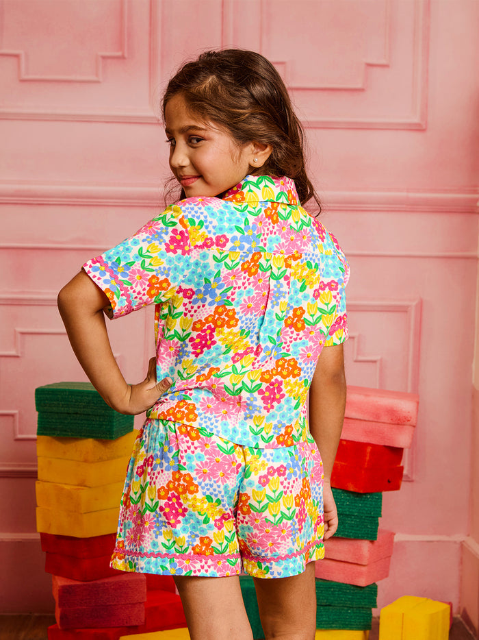 VITAMINS FLORAL PRINTED BOXY FIT MATCHING TOP